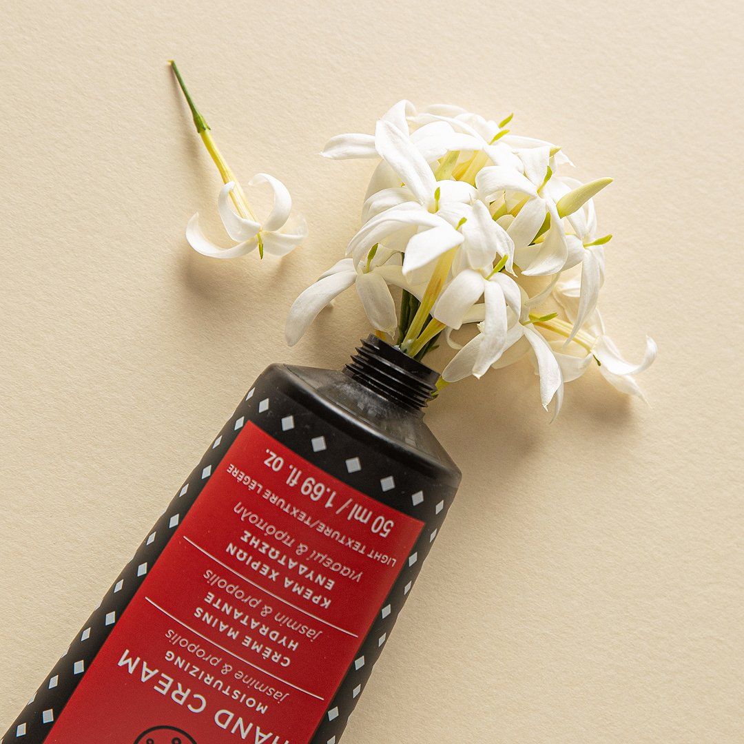 Apivita Moisturising Light Hand Cream - Jasmine & Propolis 50ml